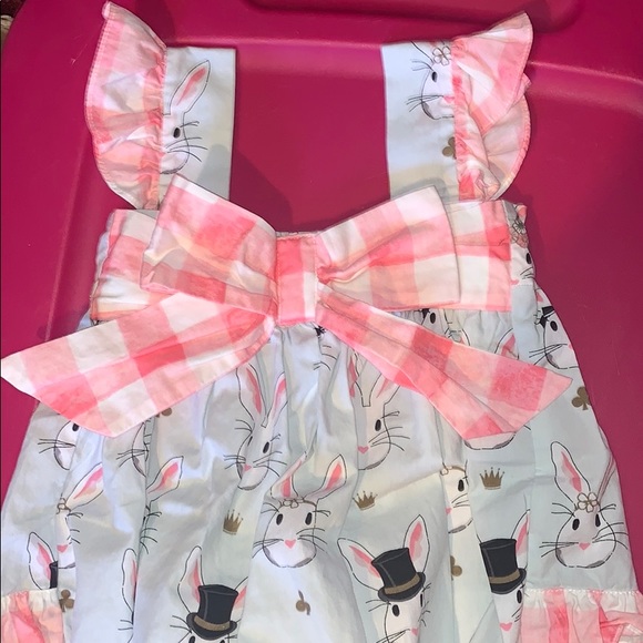 Bunny outfit - Picture 1 of 4